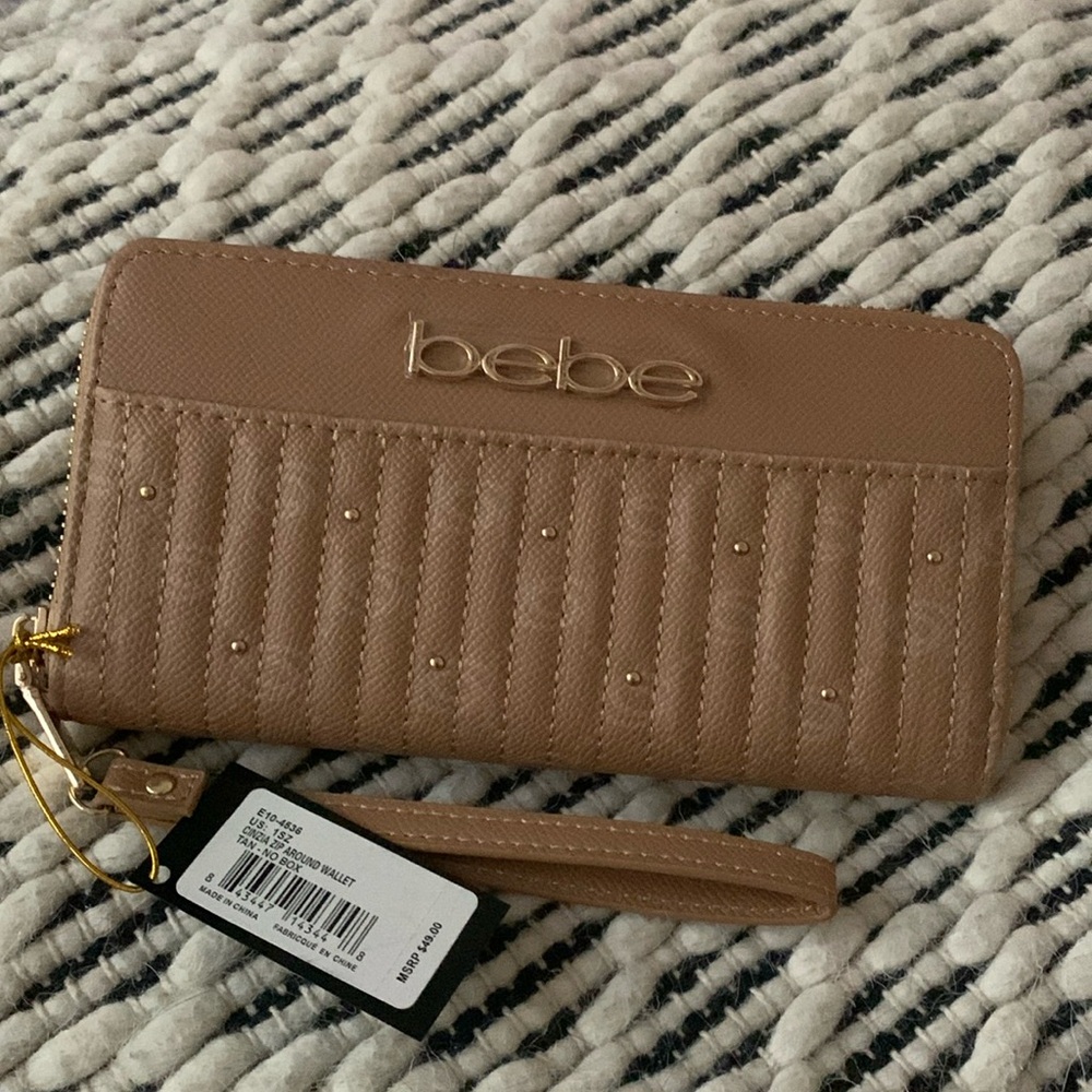 NWT Bebe Wallet